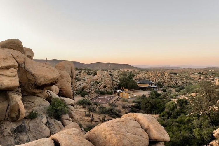 Boutique Desert Retreats & Hideaways image 1